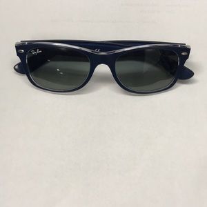 Ray-Ban Wayfarer Sunglasses